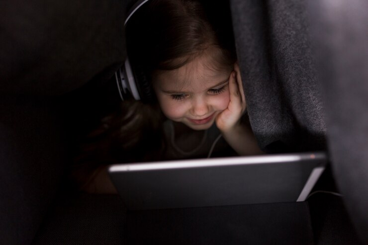 Stres di Era Digital: Cara Mengatasi Overload Informasi untuk Anak Berkebutuhan Khusus